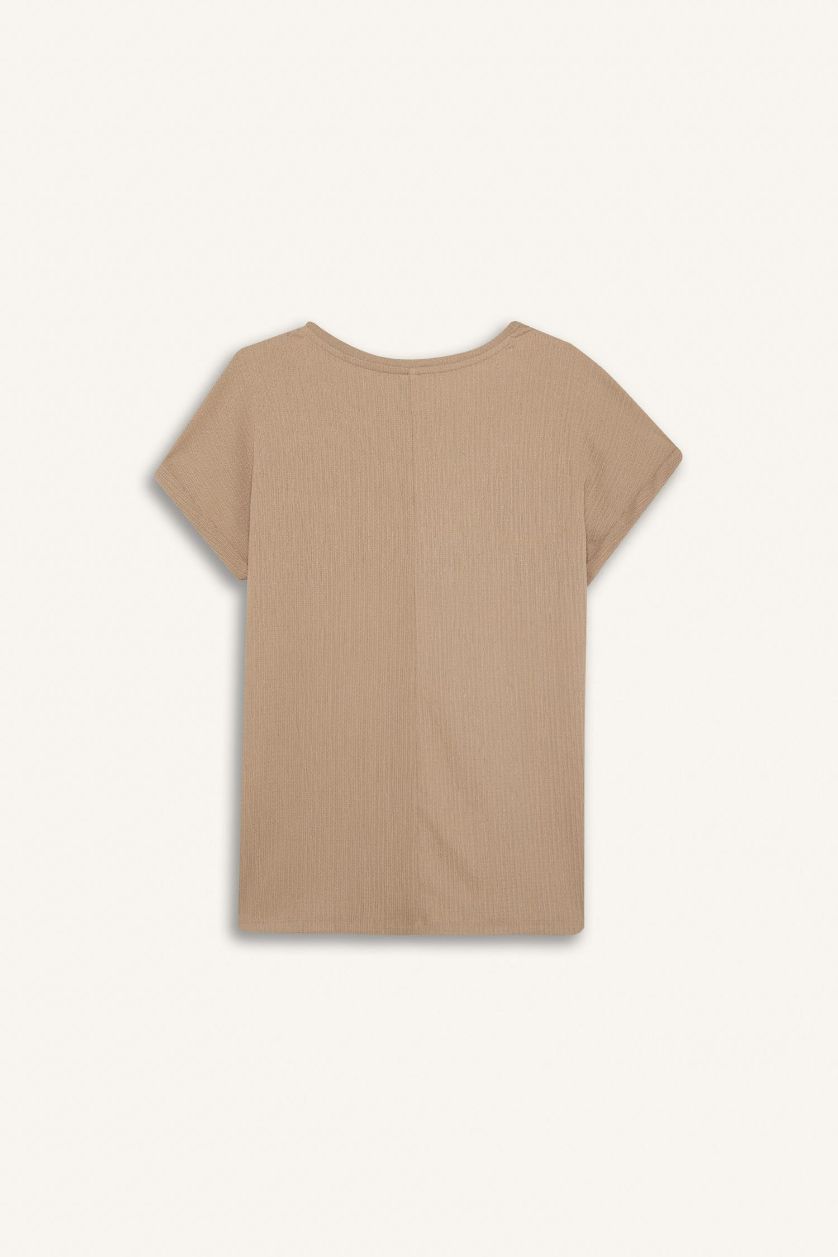 نساء بيج تيشيرت نص كم قصة عادية برقبة مستديرة