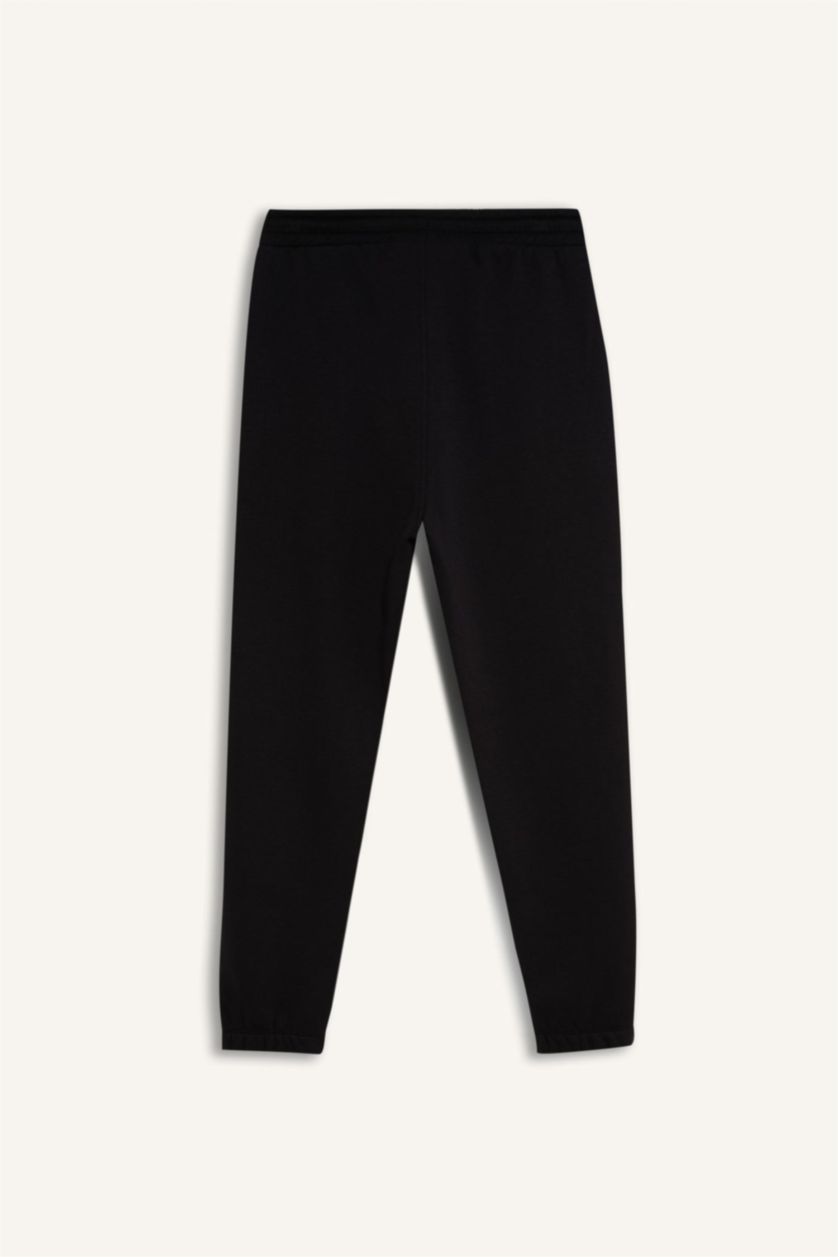 MAN Black Standard Fit Waist Tied Thick Sweatpants