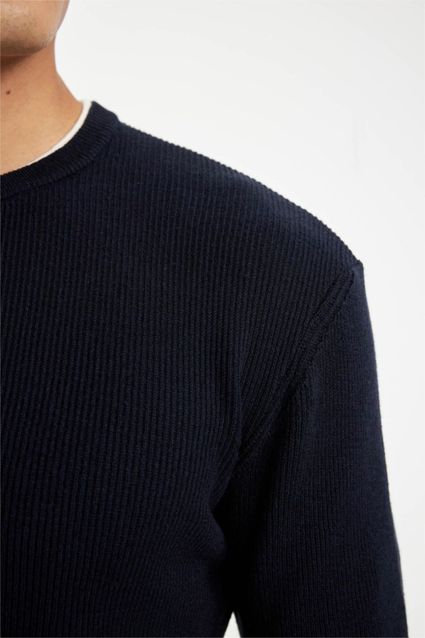 رجال كحلي بلوفر تريكو قصة مريحة برقبة مستديرة