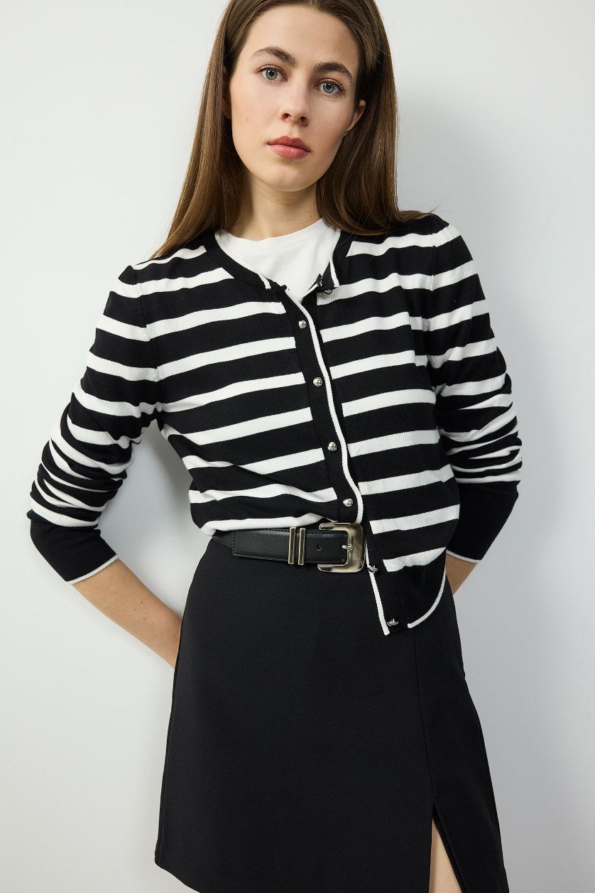 Woman Black Regular Fit Crew Neck Buttoned Knitwear Striped Cardigan