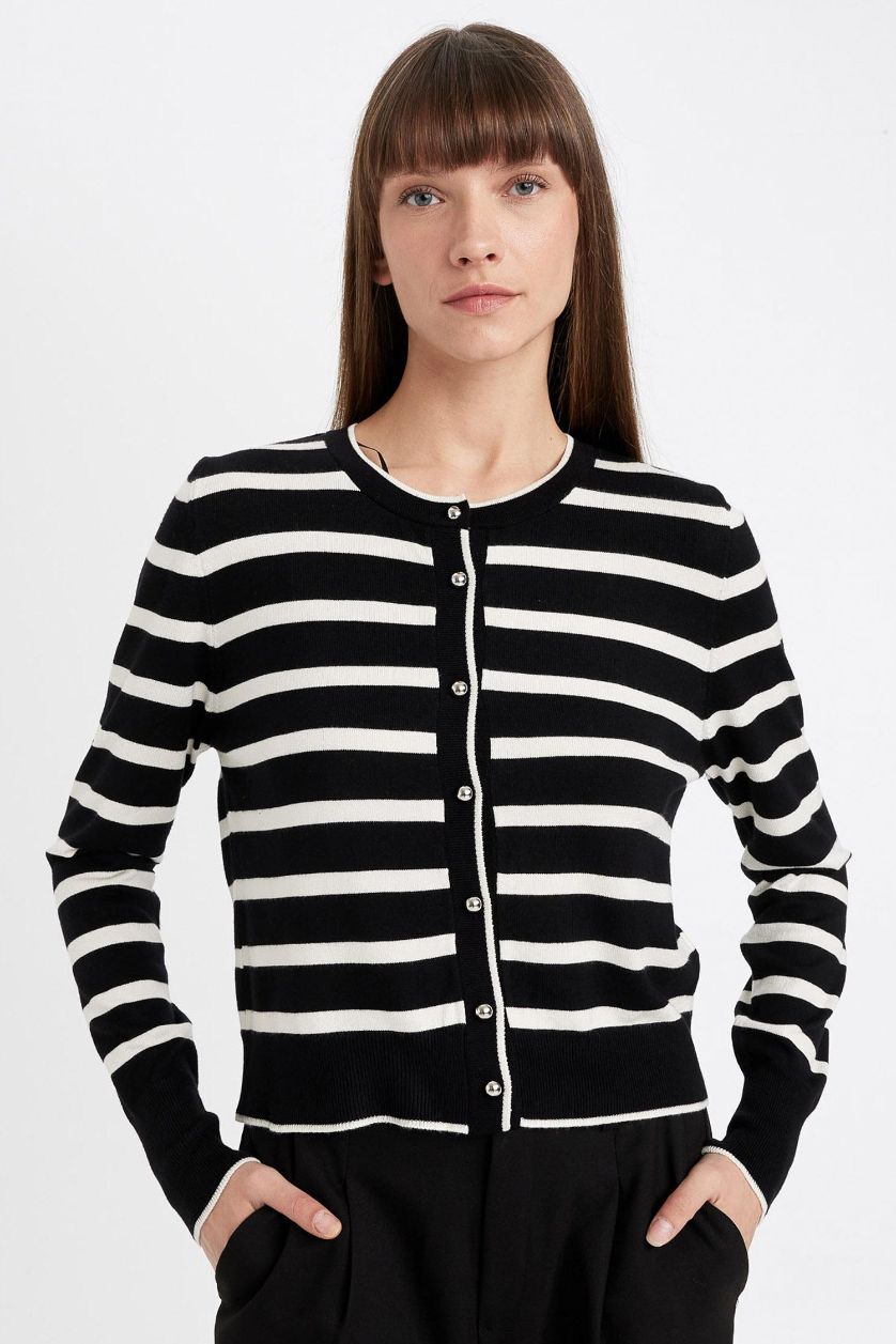 Woman Black Regular Fit Crew Neck Buttoned Knitwear Striped Cardigan
