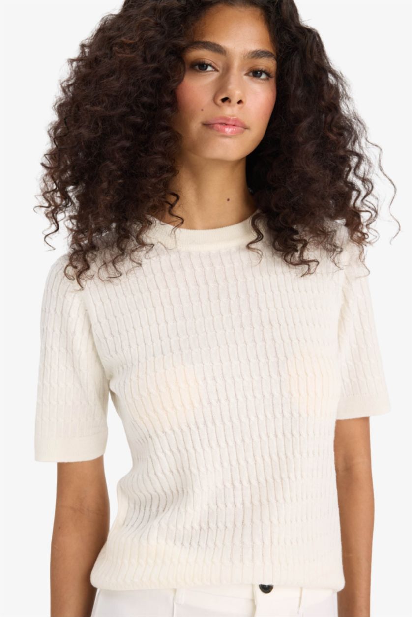 WOMAN Ecru Regular Fit Crew Neck Knit Pullover