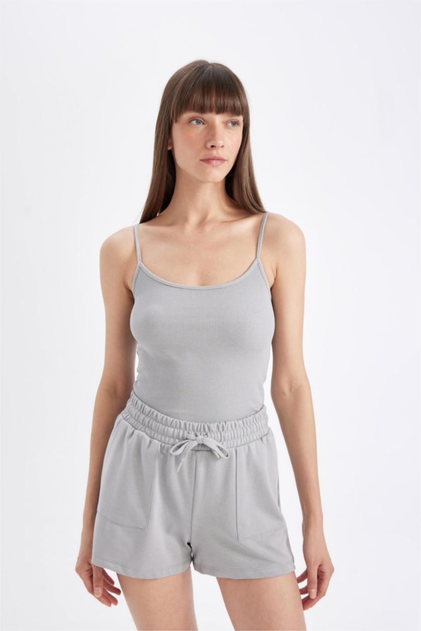FEMME Gris Clair Short coupe régulière