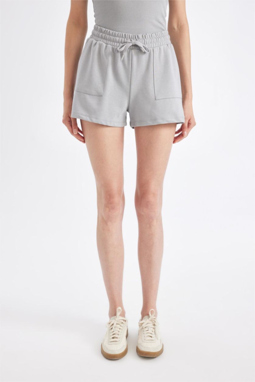 FEMME Gris Clair Short coupe régulière