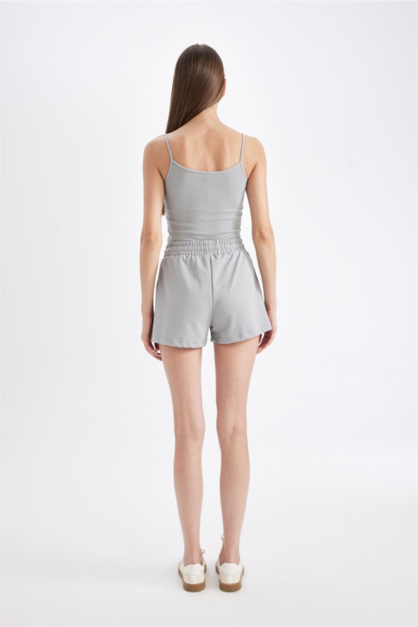 FEMME Gris Clair Short coupe régulière