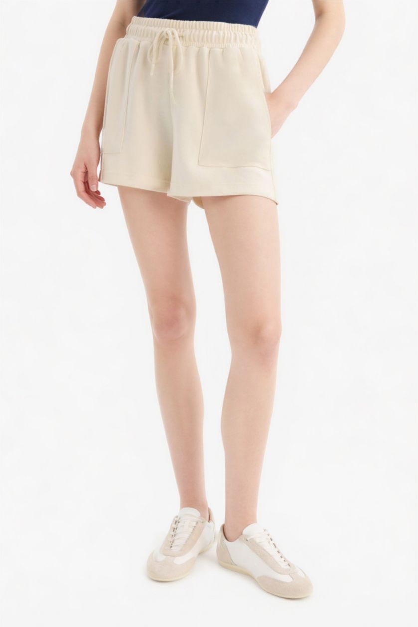 FEMME Écru Short coupe régulière