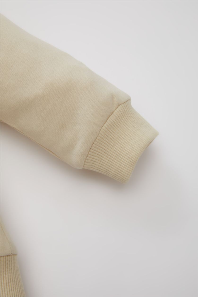 طفل صغير بيج طقم اولادي سويت شيرت وبنطلون قصة عادية - قطعتين