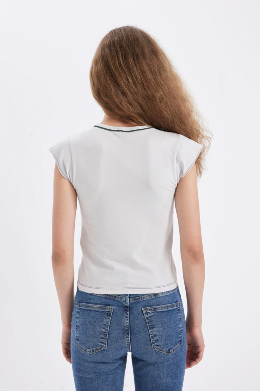 Kadın Açık Gri Fıtted V Yaka Baskılı Kısa Kollu Tişört