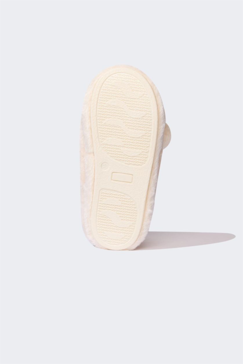 GIRLS & TEENS Beige Girl Flat Sole Panduf