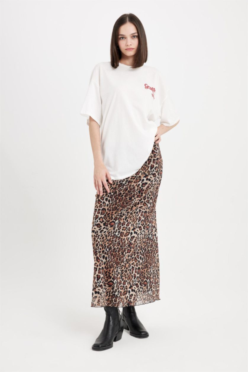 Kadın Kırık Beyaz Oversıze Bisiklet Yaka Baskılı Kısa Kollu Tişört