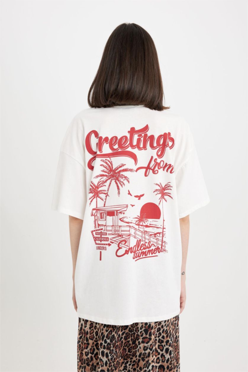 Kadın Kırık Beyaz Oversıze Bisiklet Yaka Baskılı Kısa Kollu Tişört