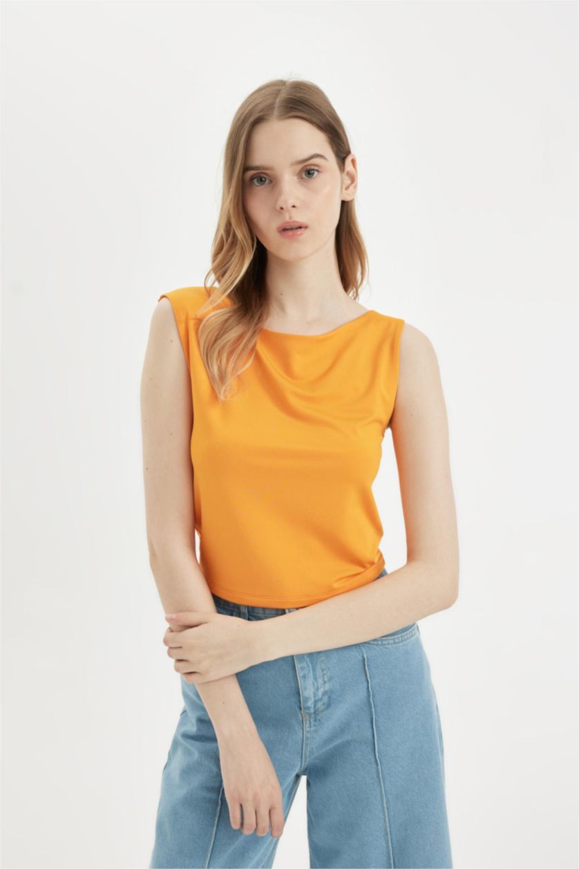 Woman Orange Fitted Short Sleeve T-Shirt