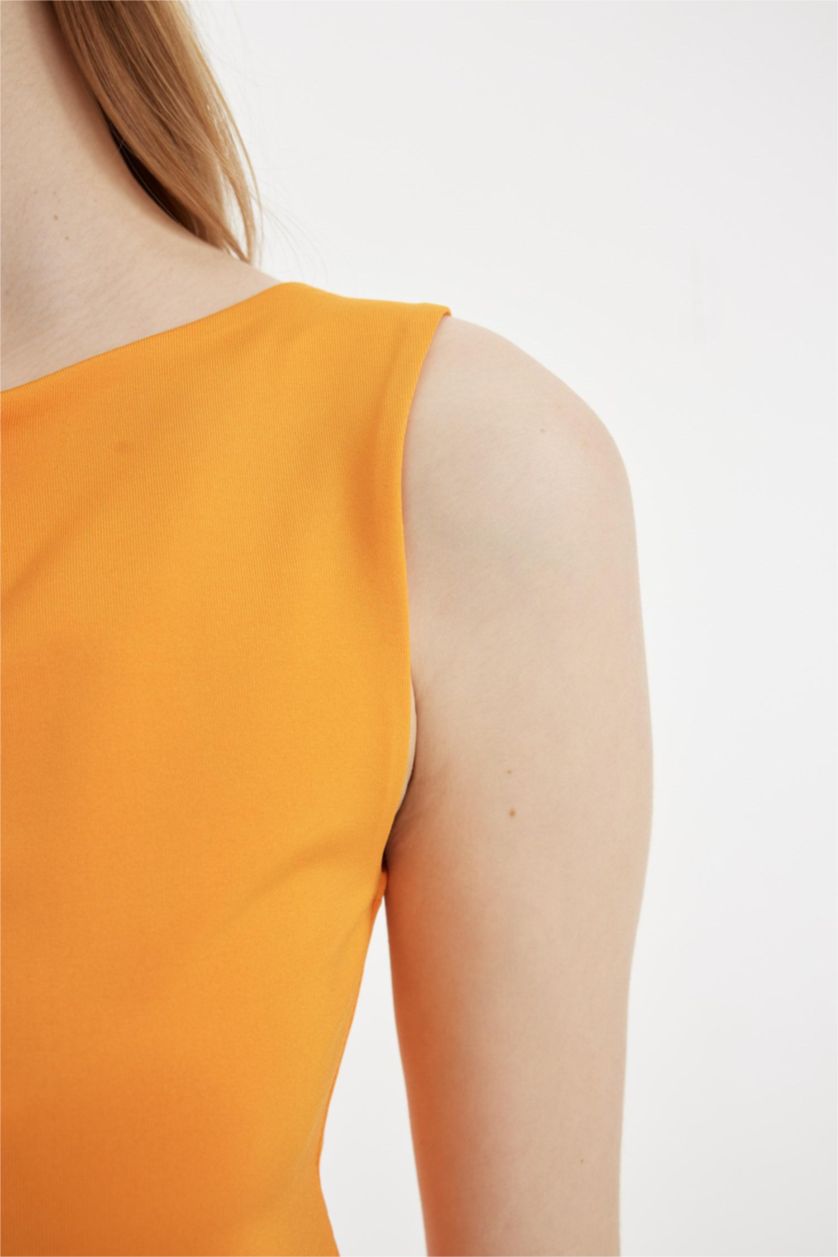 Woman Orange Fitted Short Sleeve T-Shirt