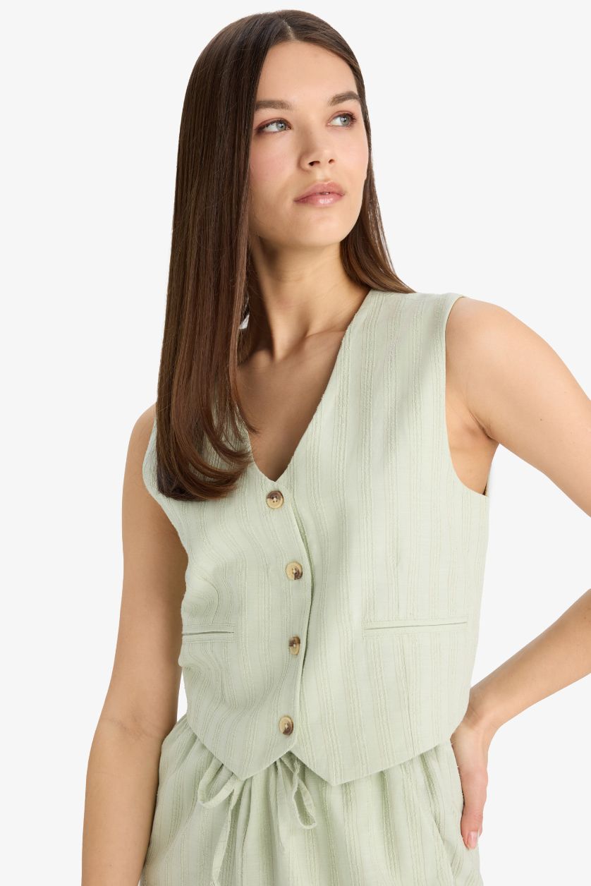Woman Mint Regular Fit V Neck Linen Blend Vest