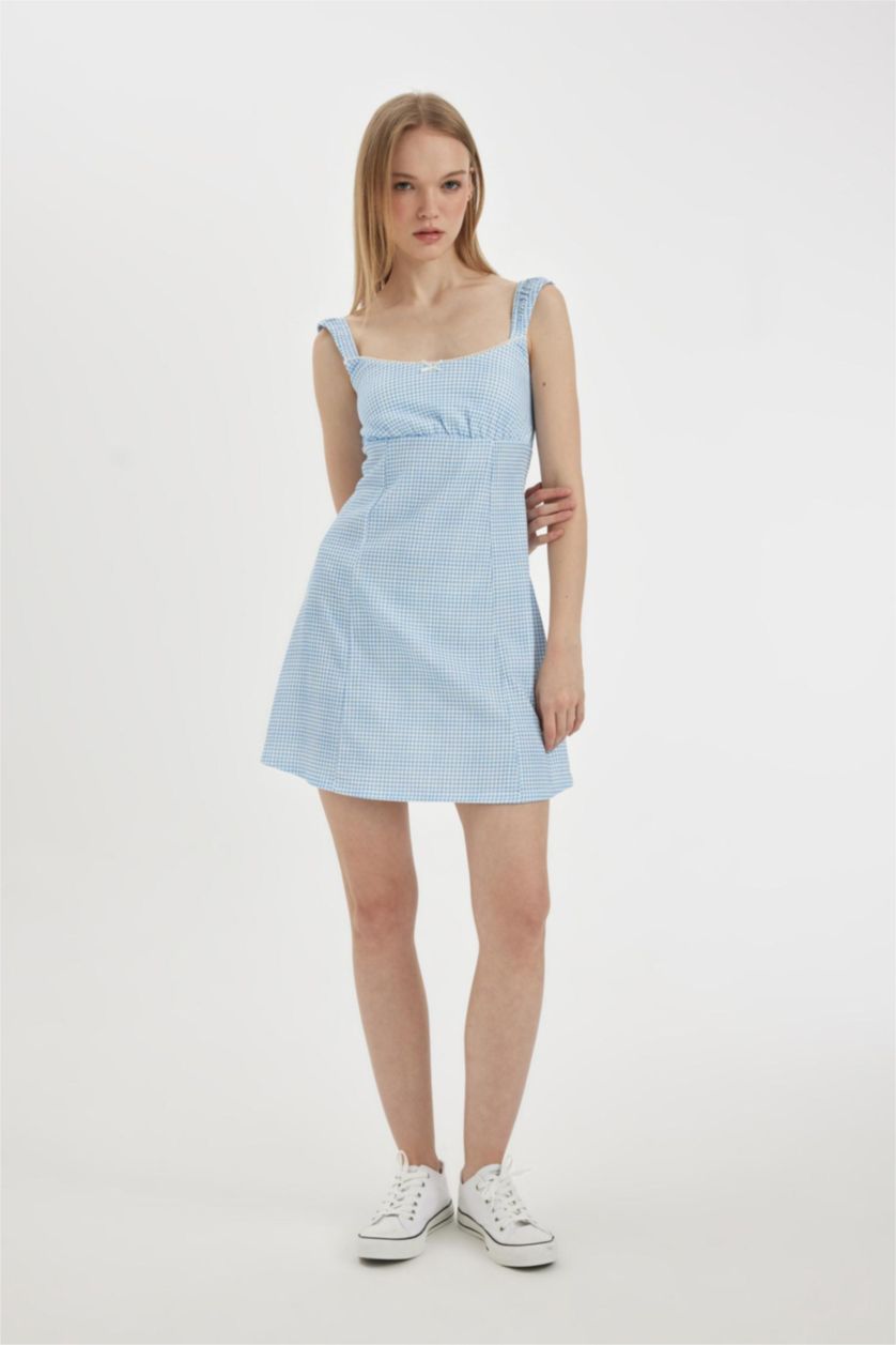 نساء أزرق فستان قصير منسوج بياخة V بحمالات