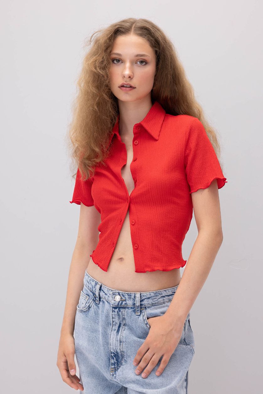 Kadın Kırmızı Fitted Bürümcük Kısa Kollu Gömlek