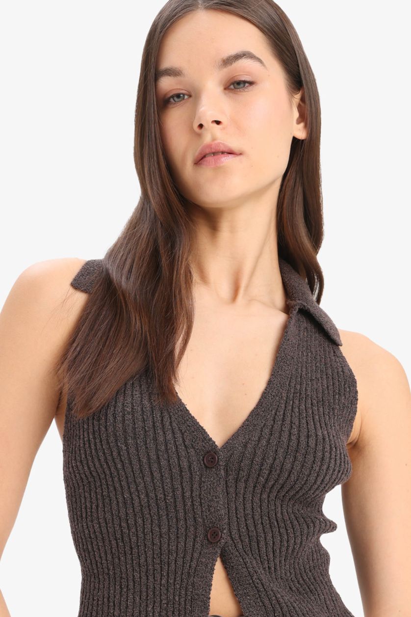 Kadın Kahve Slim Fit Dar Kesim Düğmeli Triko Yelek