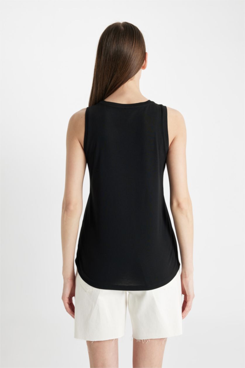 نساء أسود تيشيرت كت قصة عادية وطبعة شعار