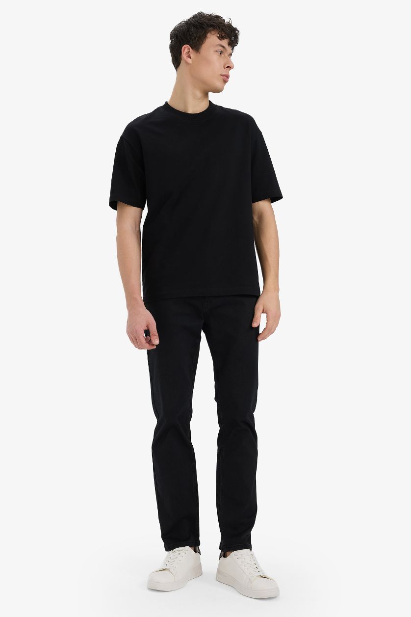 Man Black Cotton Relax Fit Crew Neck Basic Black T-Shirt