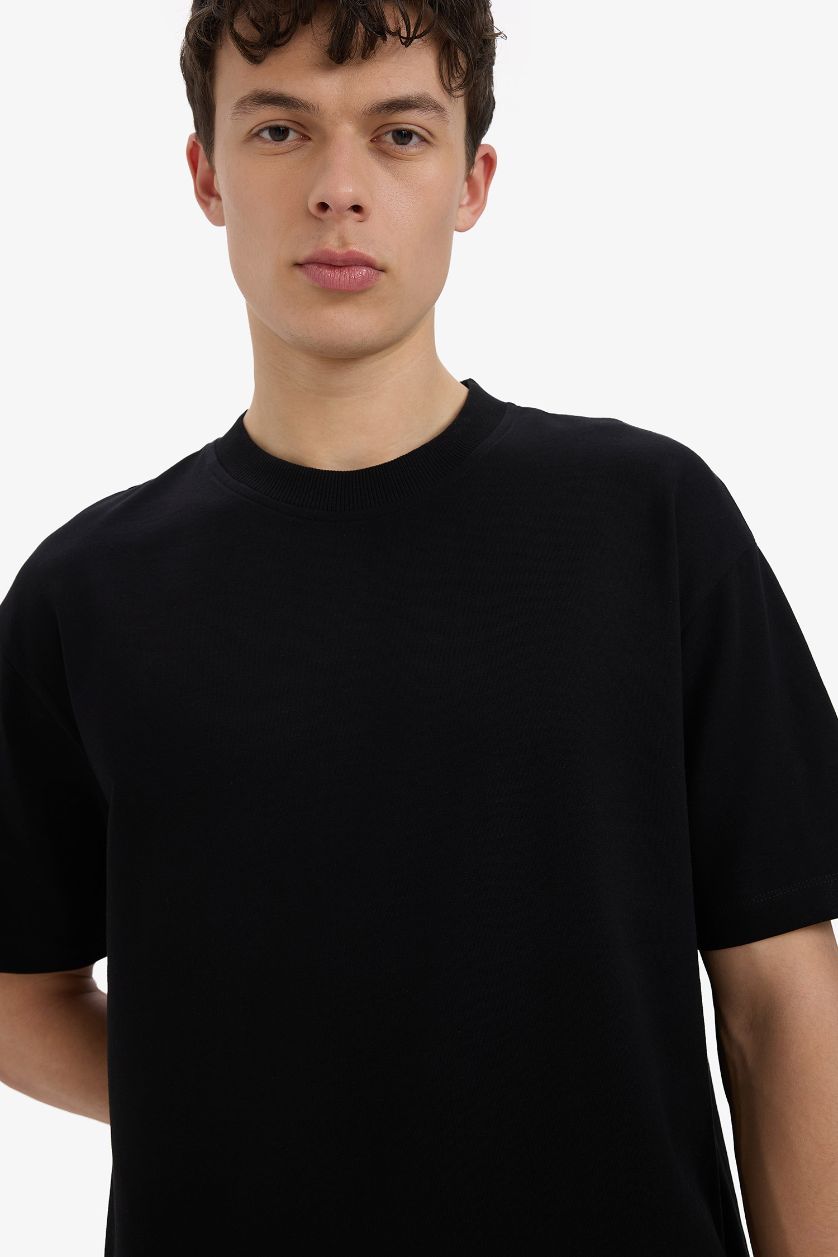 Man Black Cotton Relax Fit Crew Neck Basic Black T-Shirt