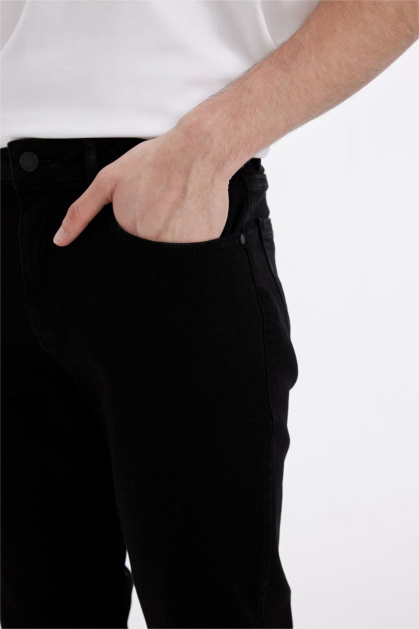 HOMME Noir Jean Denim Sergio - Coupe régulière