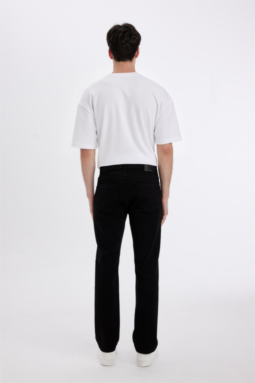 HOMME Noir Jean Denim Sergio - Coupe régulière