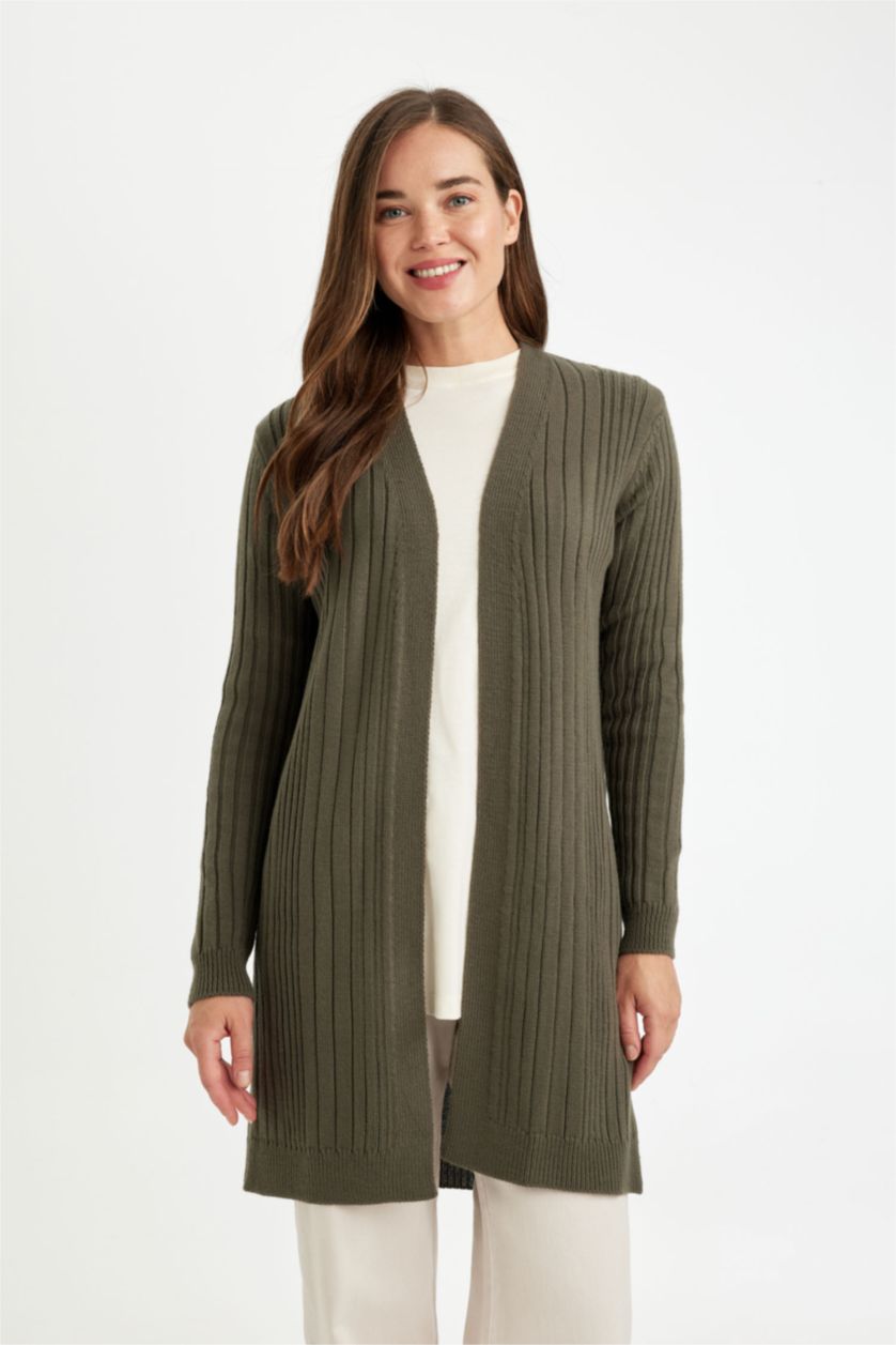 نساء كاكي داكن كارديجان طويل تريكو قصة عادية برقبة شال