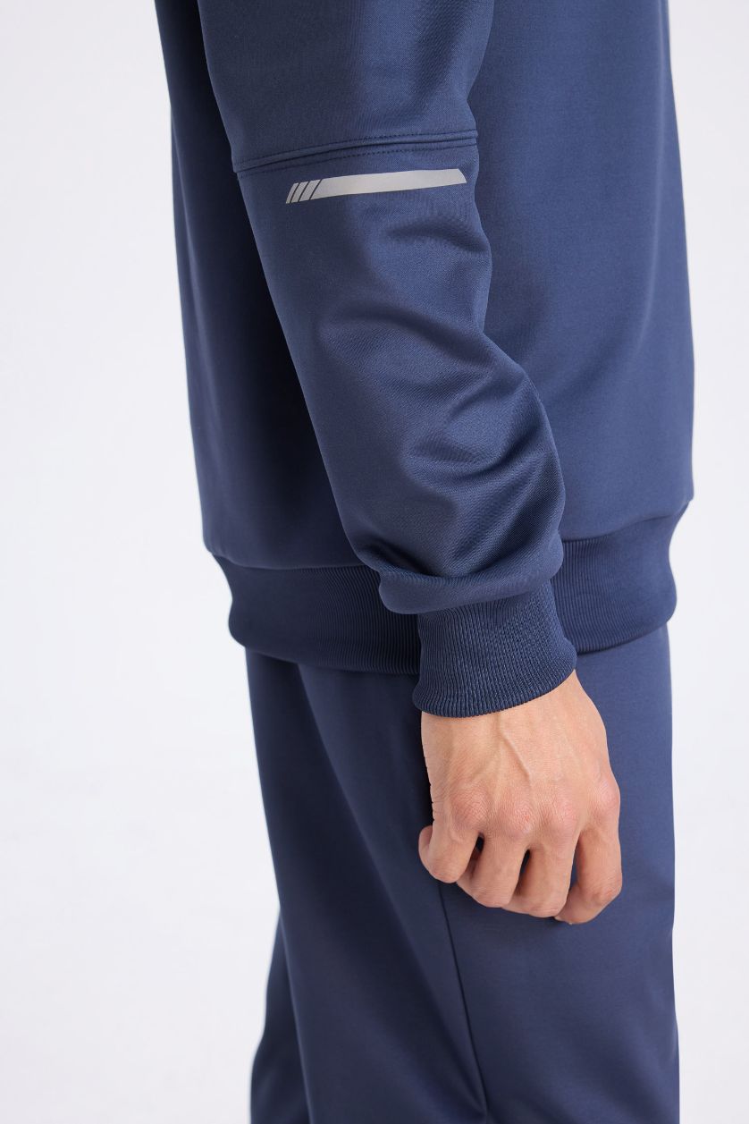 Erkek Lacivert Standart Fit Kapüşonlu Basic Düz Sporcu Sweatshirt