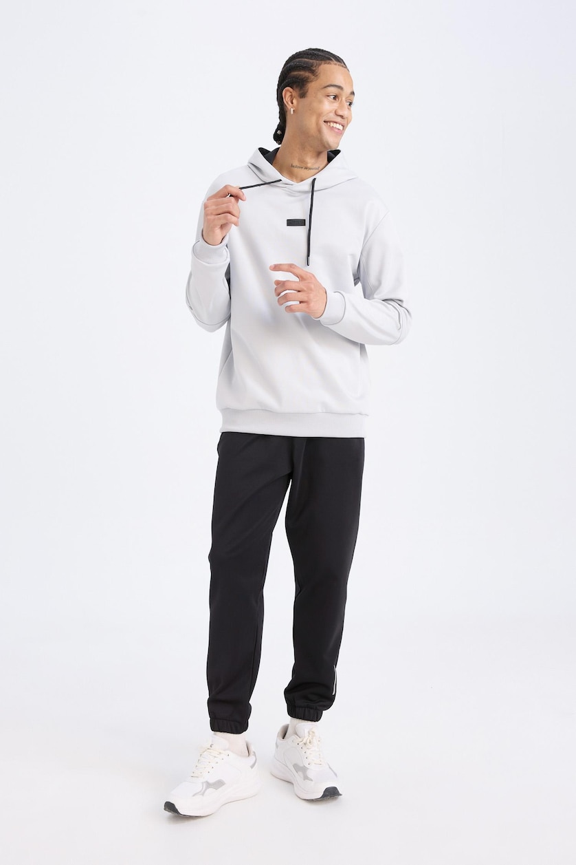 Men Black Standard Fit Jogger