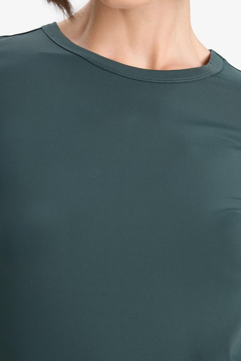 نساء أخضر غامق تيشيرت ردن طويل سادة سليم فيت وياخة مستديرة