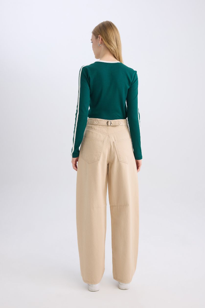 Kadın Açık Taş Gabardin Pantolon Baggy Fit Normal Bel Cepli Basic Düz