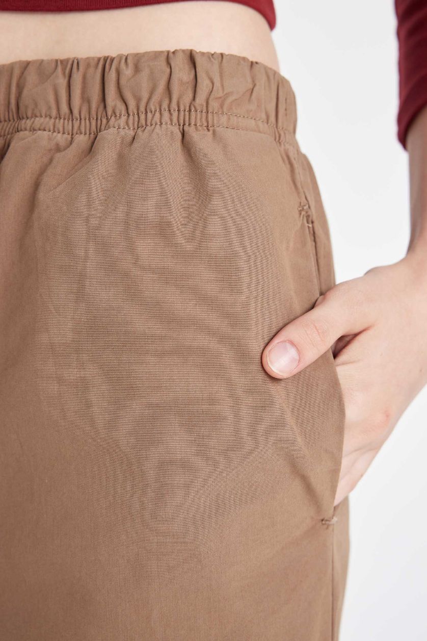 Kadın Açık Kahve Straight Fit Poplin Pantolon Basic Düz Cepli Lastikli Bel Bağcıklı