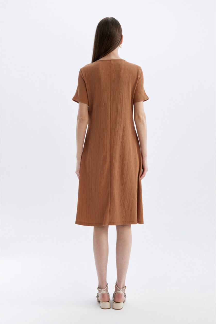 FEMME Marron Foncé Robe en Maille à Manches Courtes et à Col rond