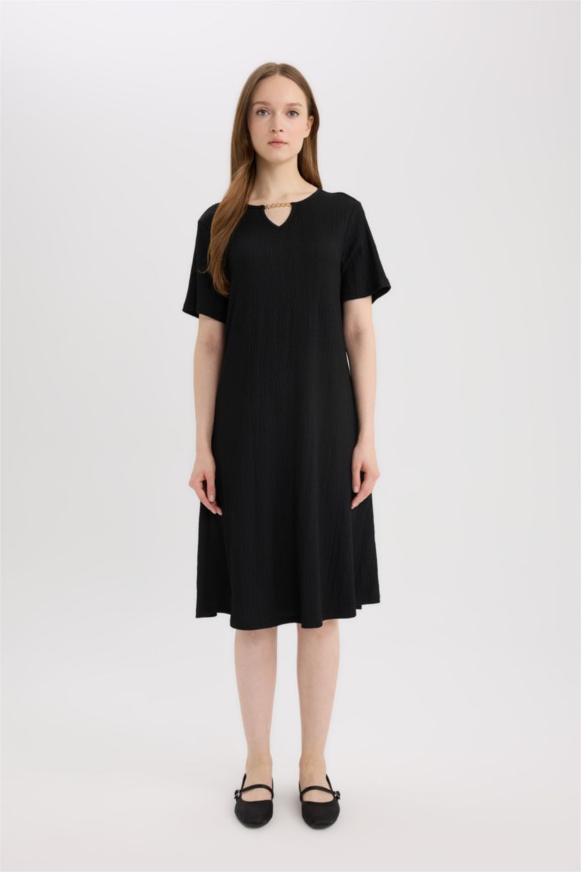 نساء أسود فستان قصير منسوج قصة عادية بياخة مستديرة