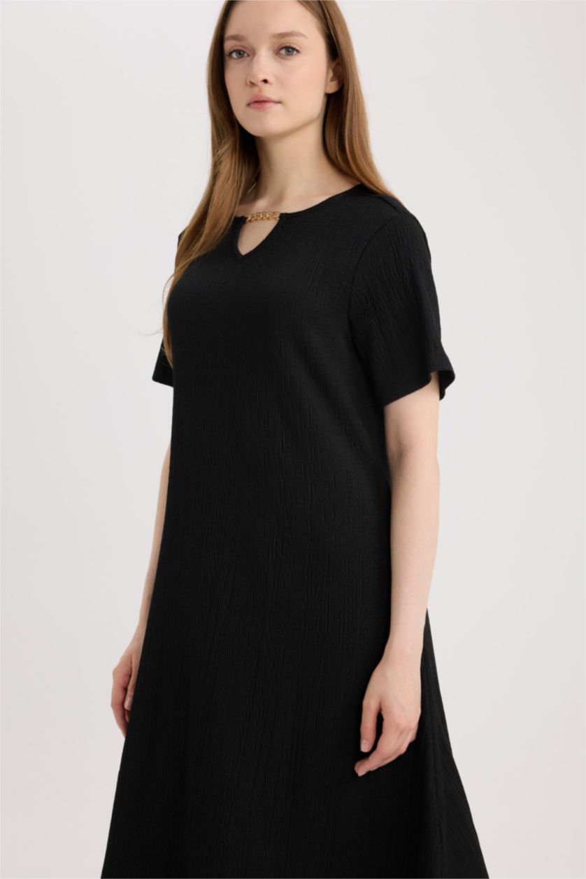 نساء أسود فستان قصير منسوج قصة عادية بياخة مستديرة