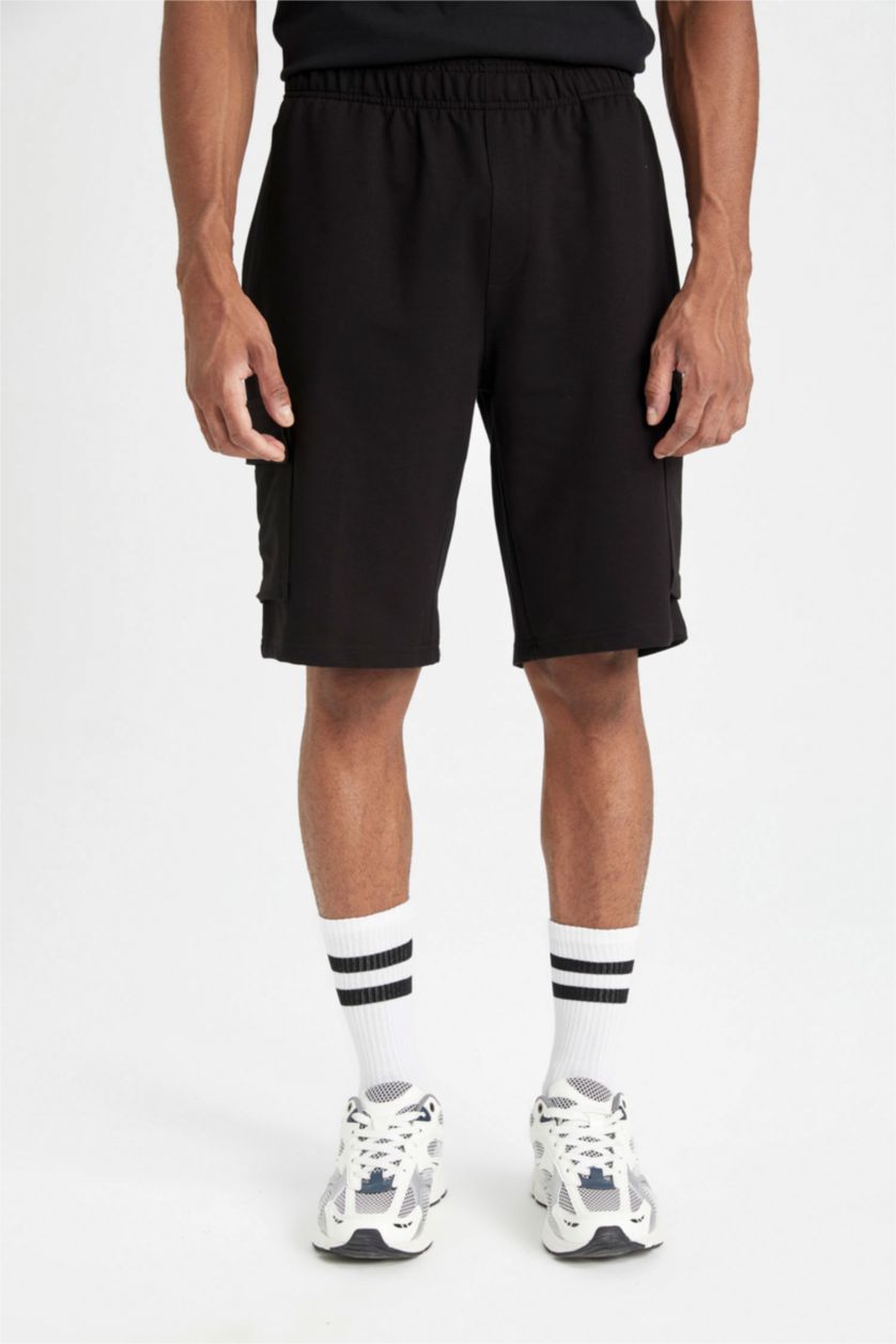 Erkek Siyah Standart Fıt Kısa Paça Şort