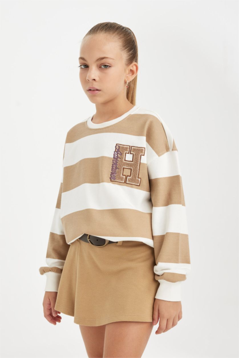 Kız Çocuk - Genç Kız Bej Relax Fit Bisiklet Yaka Nakışlı Sweatshirt Kız Çocuk