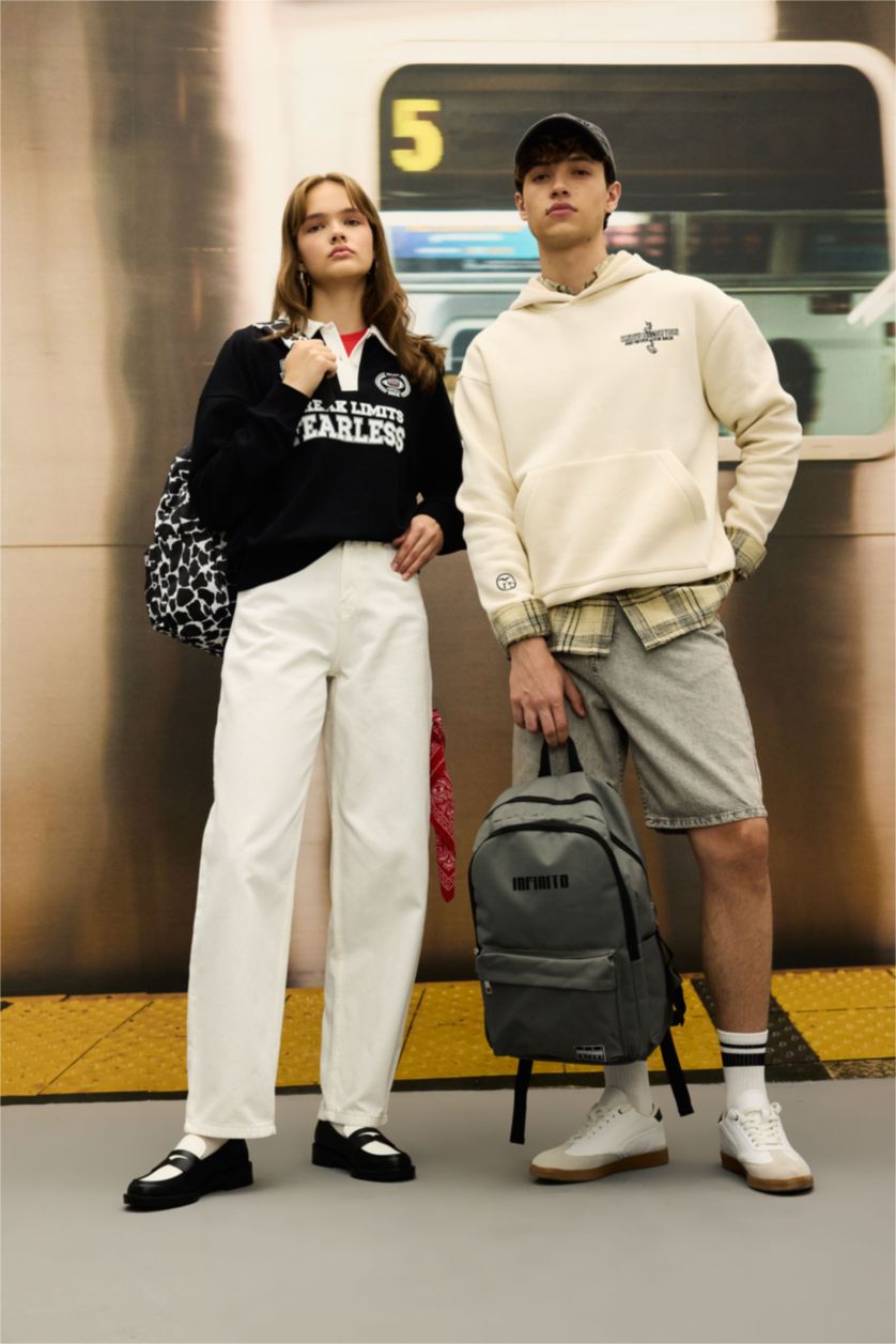 MAN Light Grey Straight Fit Bermuda