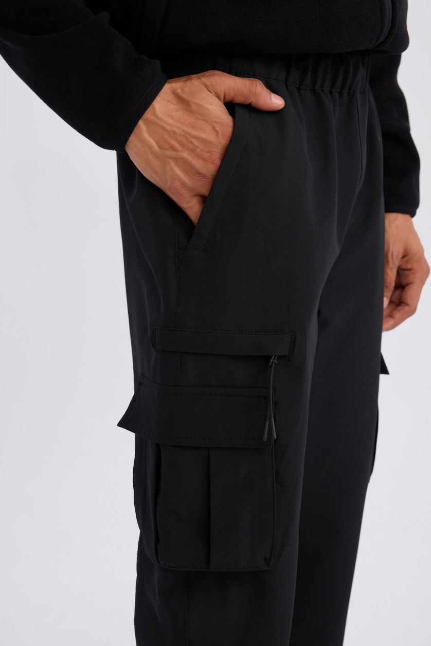 Erkek Siyah Sporcu Jogger Eşofman Altı Slim Fit Dar Kesim Dokuma Kargo Cepli Standart Paça