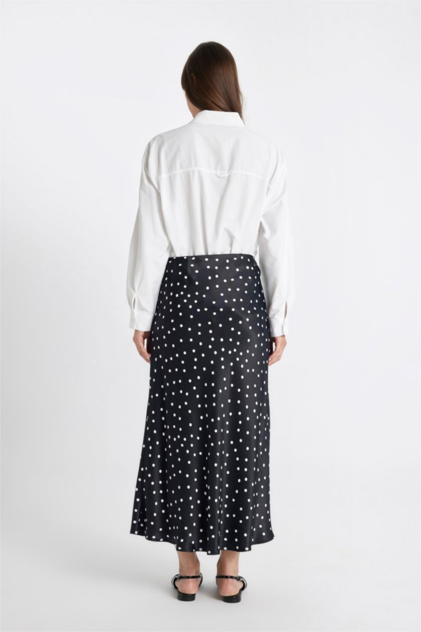 Kadın Siyah A Kesim Puantiyeli Saten Maxi Etek
