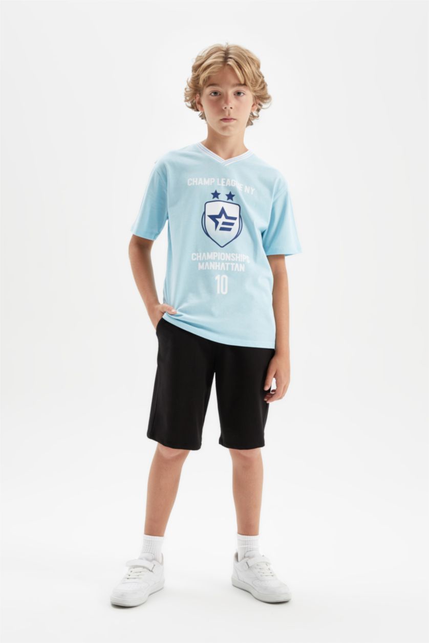 أولاد أزرق فاتح سيت ولادي شورت وتيشيرت - قطعتين