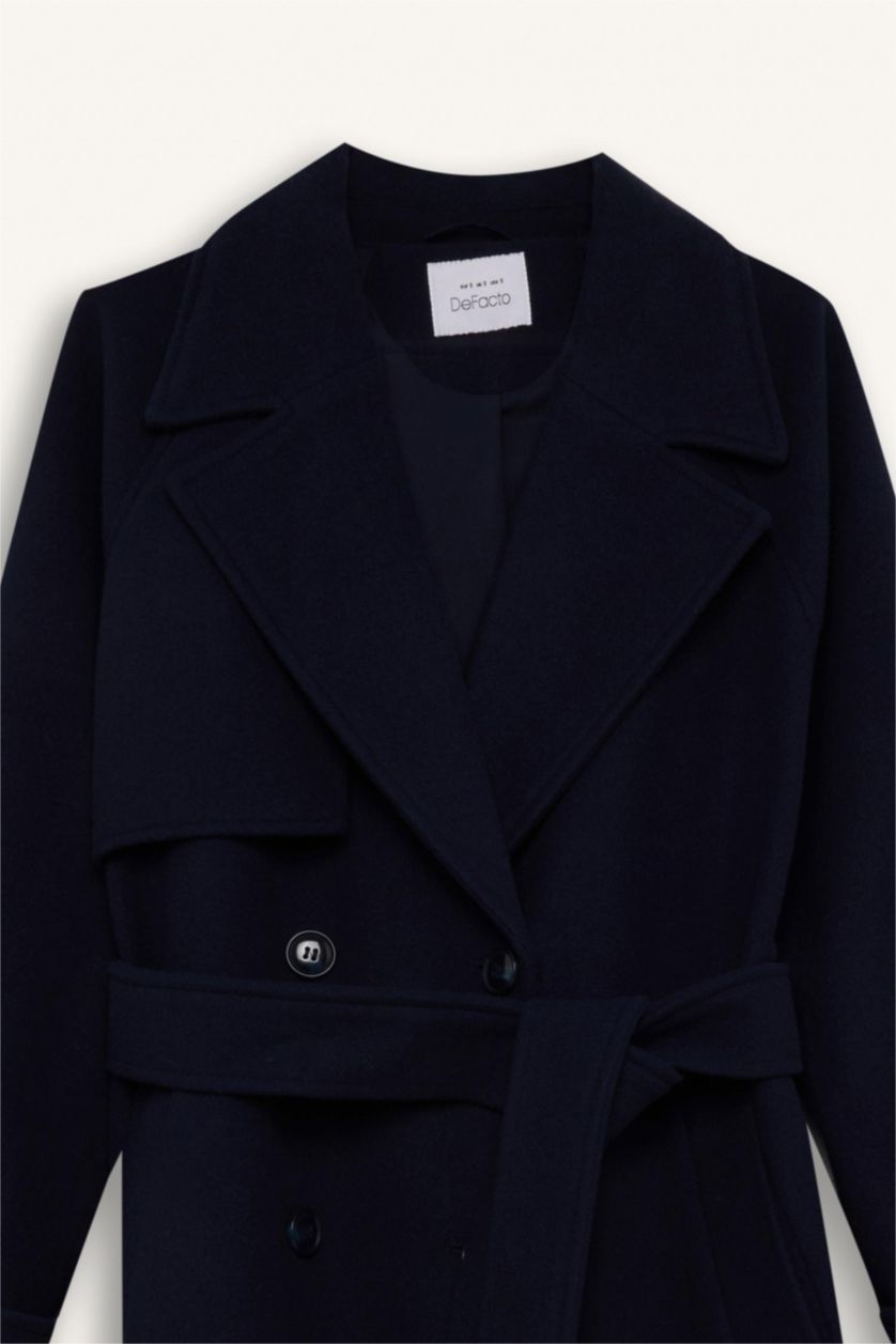 Kadın Lacivert Regular Fit Ceket Yaka Düğmeli Cepli Apoletli Kemerli Uzun Kaşe Kaban