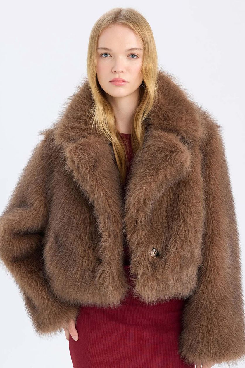 Woman Brown Relax Fit Fur Faux Fur