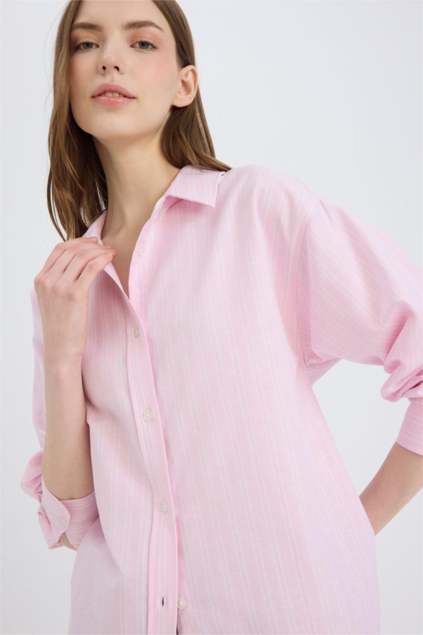 Kadın Açık Pembe Oversize Geniş Kalıp Çizgili Oxford Uzun Kollu Gömlek