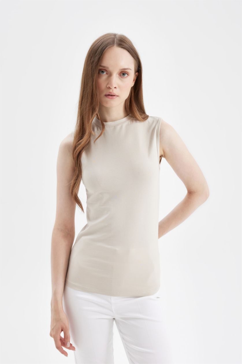 Kadın Bej Bisiklet Yaka Basic Düz Kolsuz Tişört