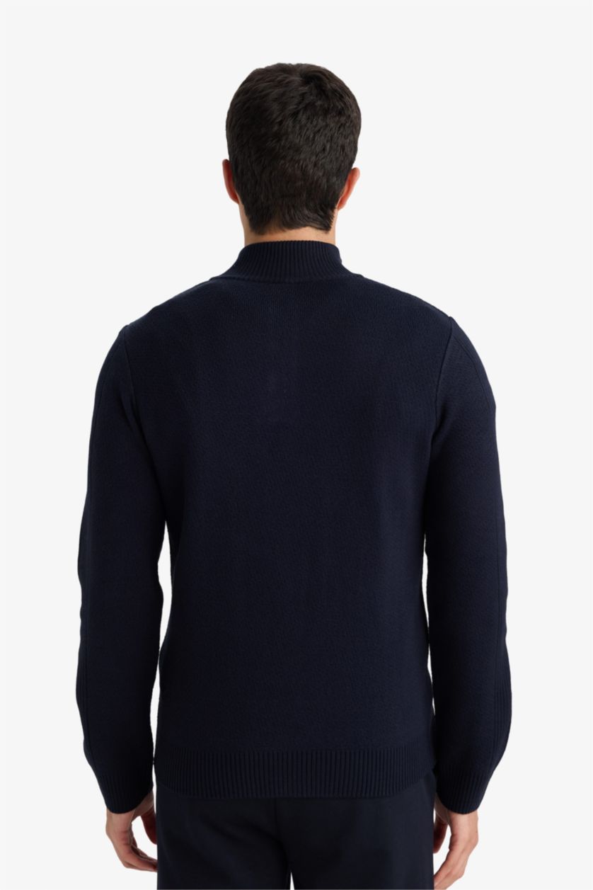 رجال كحلي بلوفر تريكو قصة عادية برقبة عالية