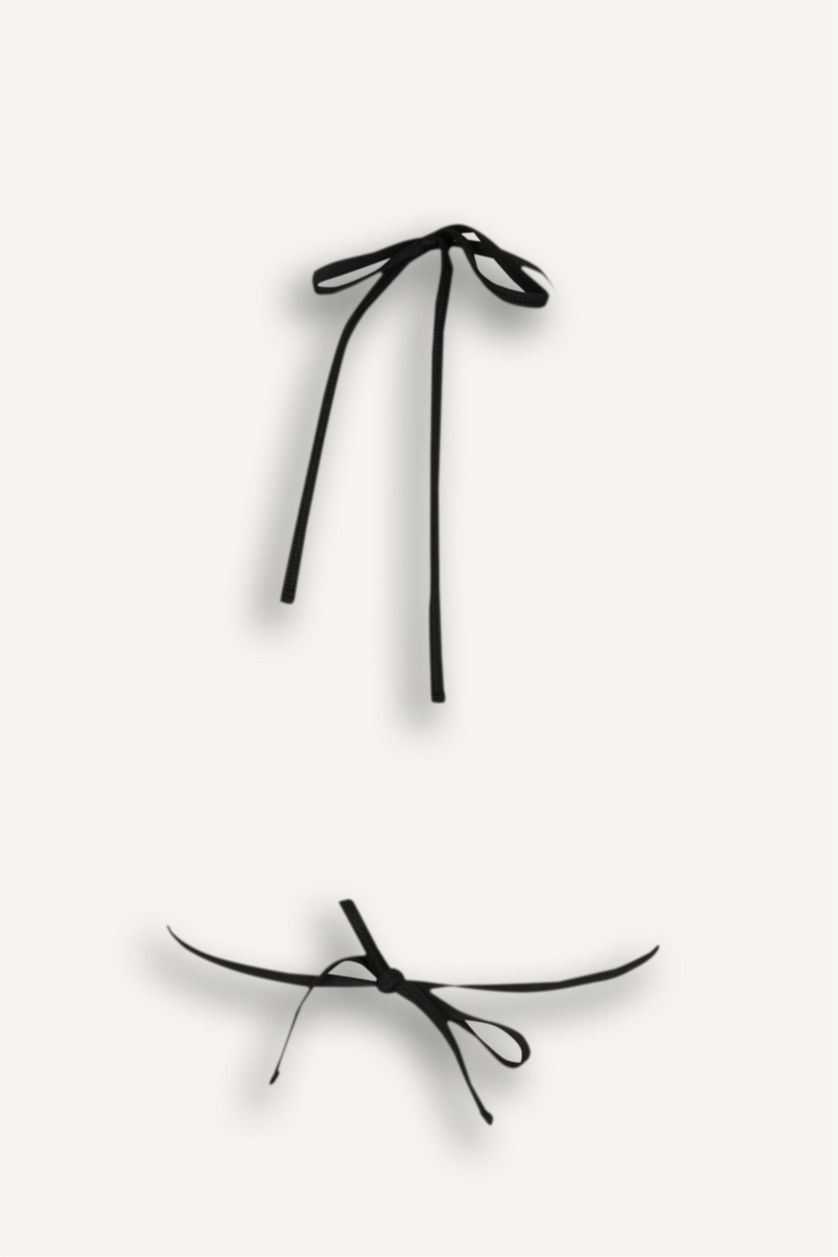 Kadın Kırık Beyaz Regular Fit Bikini Üstü