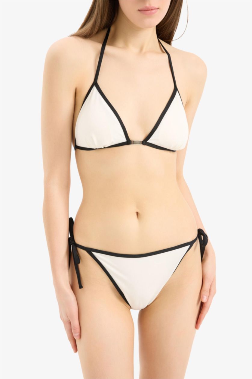 Kadın Kırık Beyaz Regular Fit Bikini Altı-Fall in Love