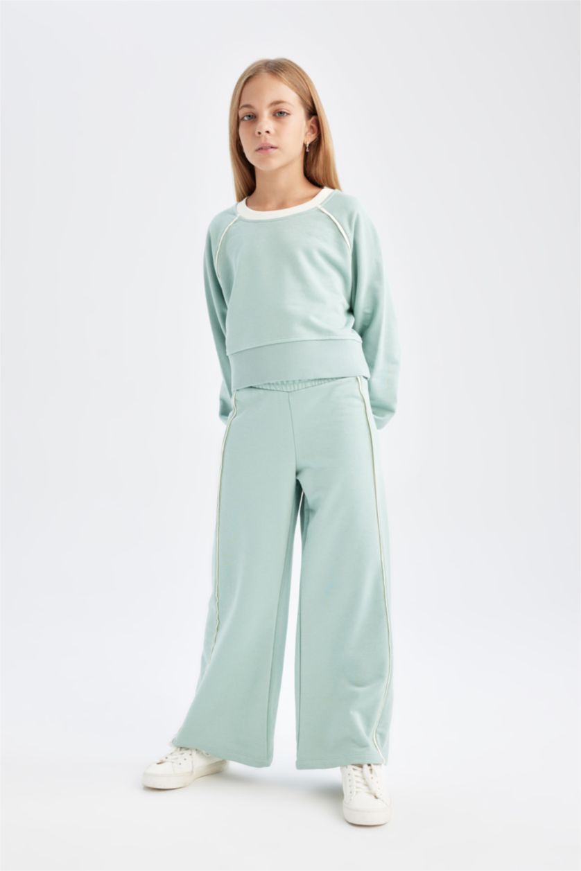 بناتي أخضر فاتح طقم بناتي سويت شيرت وسويت بانتس اوفر سايز - قطعتين