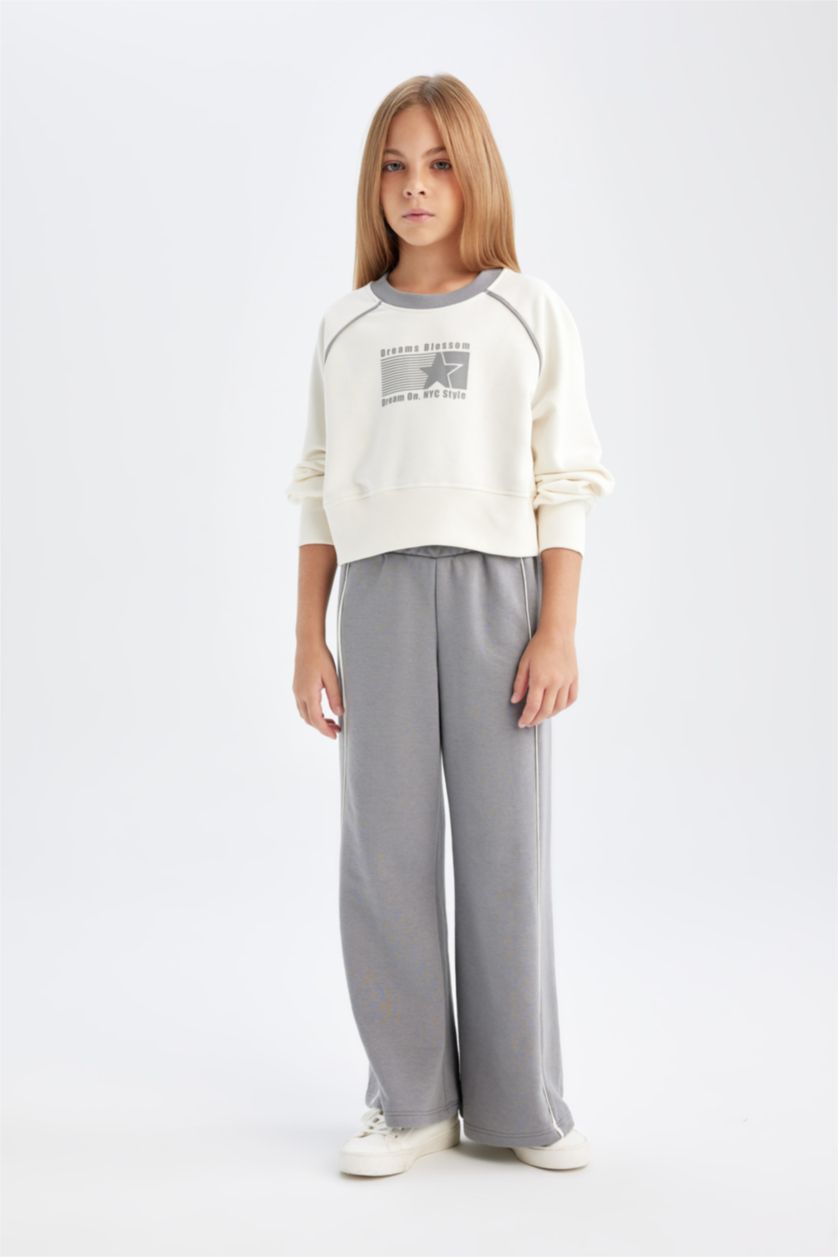 GIRLS & TEENS White Girl Printed Sweatshirt Sweatpants 2 Piece Set